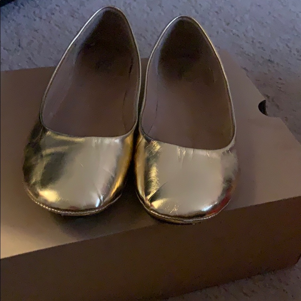 Gold flats